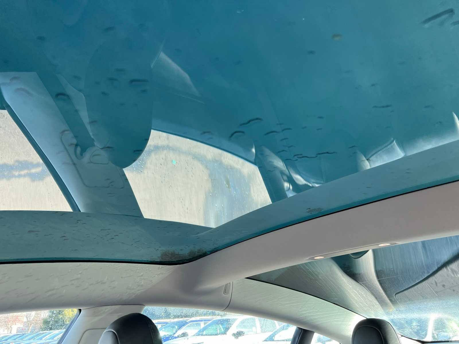 Thumbnail: 2020 Tesla Model 3 - 32