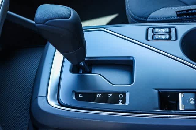 2025 Subaru Crosstrek Premium 19
