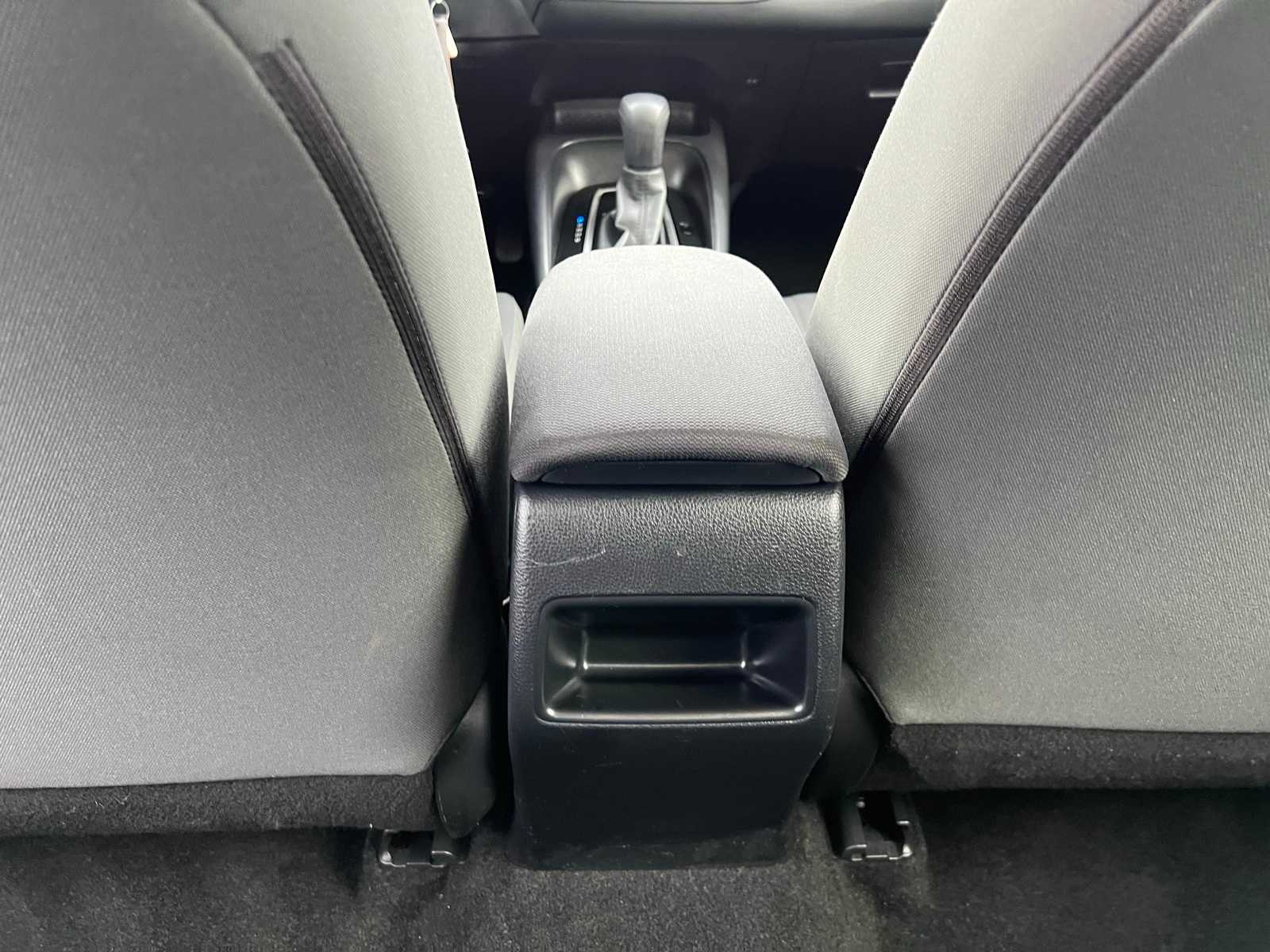 Thumbnail: 2022 Toyota Corolla - 32