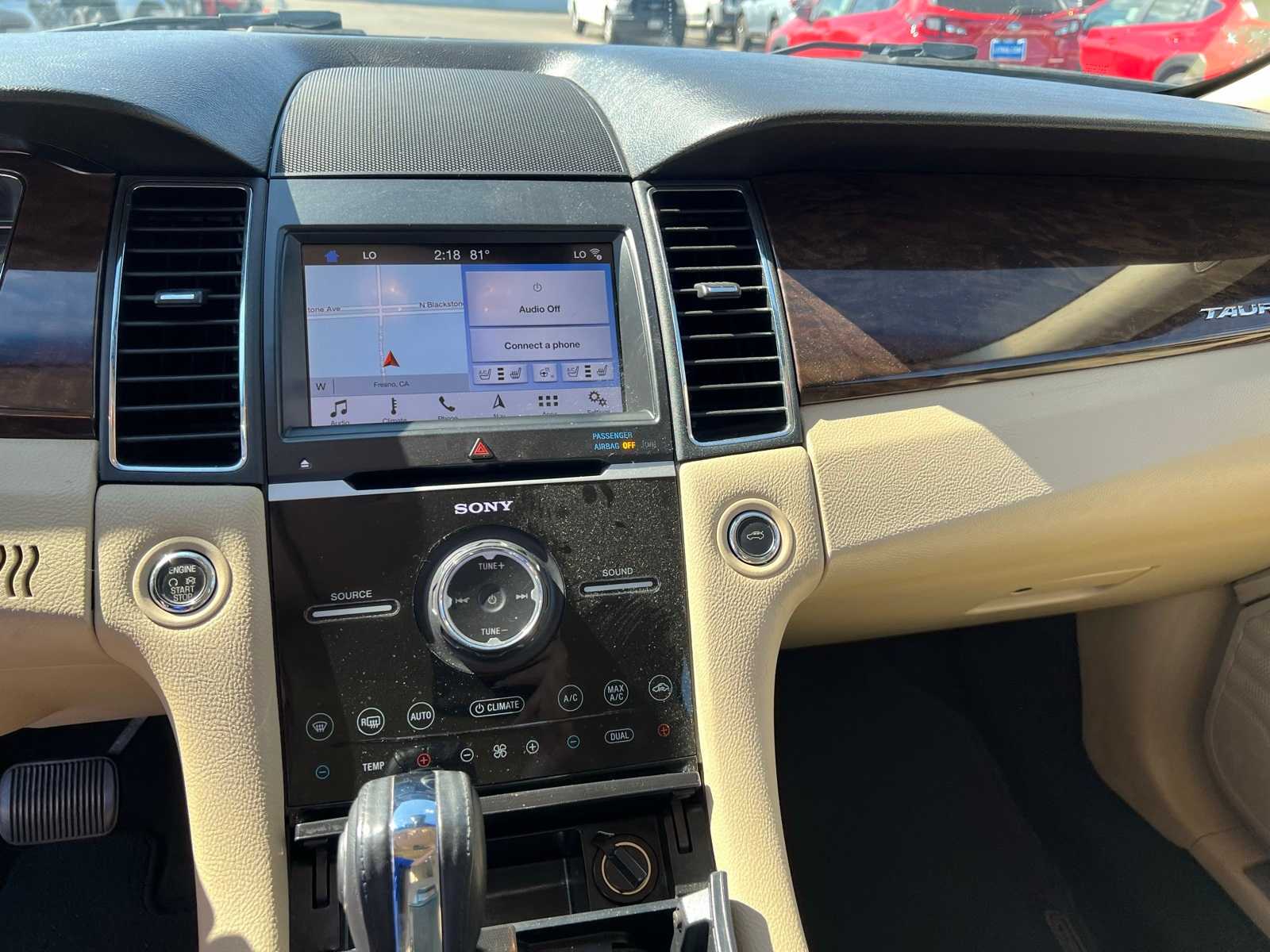 Thumbnail: 2019 Ford Taurus - 31