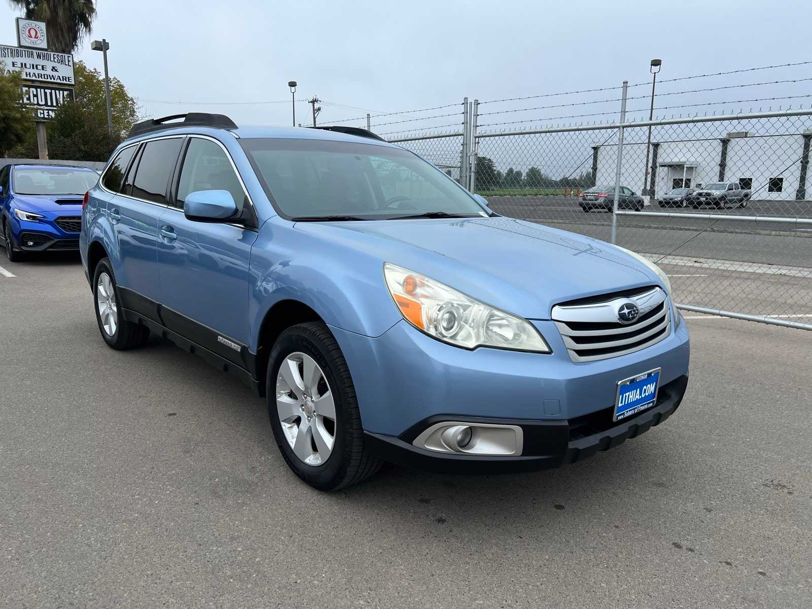 Thumbnail: 2011 Subaru Outback - 11