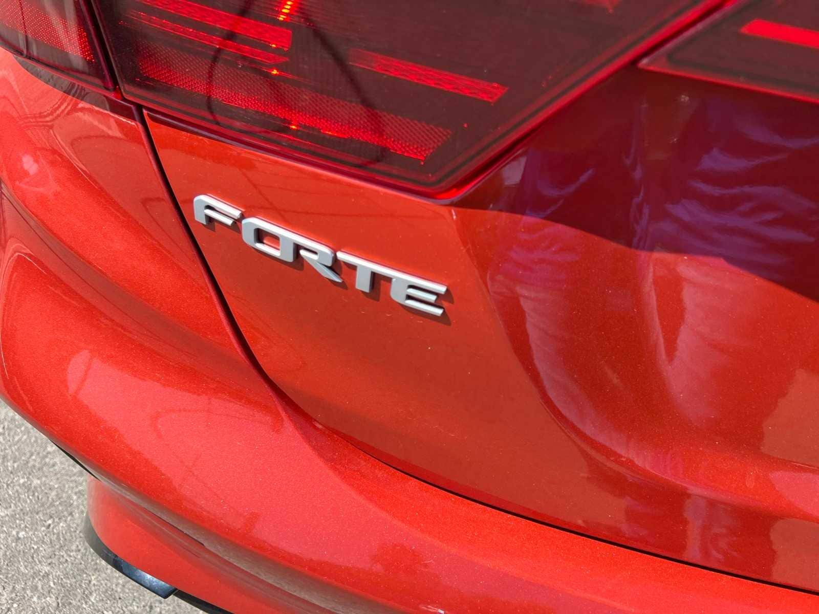 Thumbnail: 2023 Kia Forte - 5