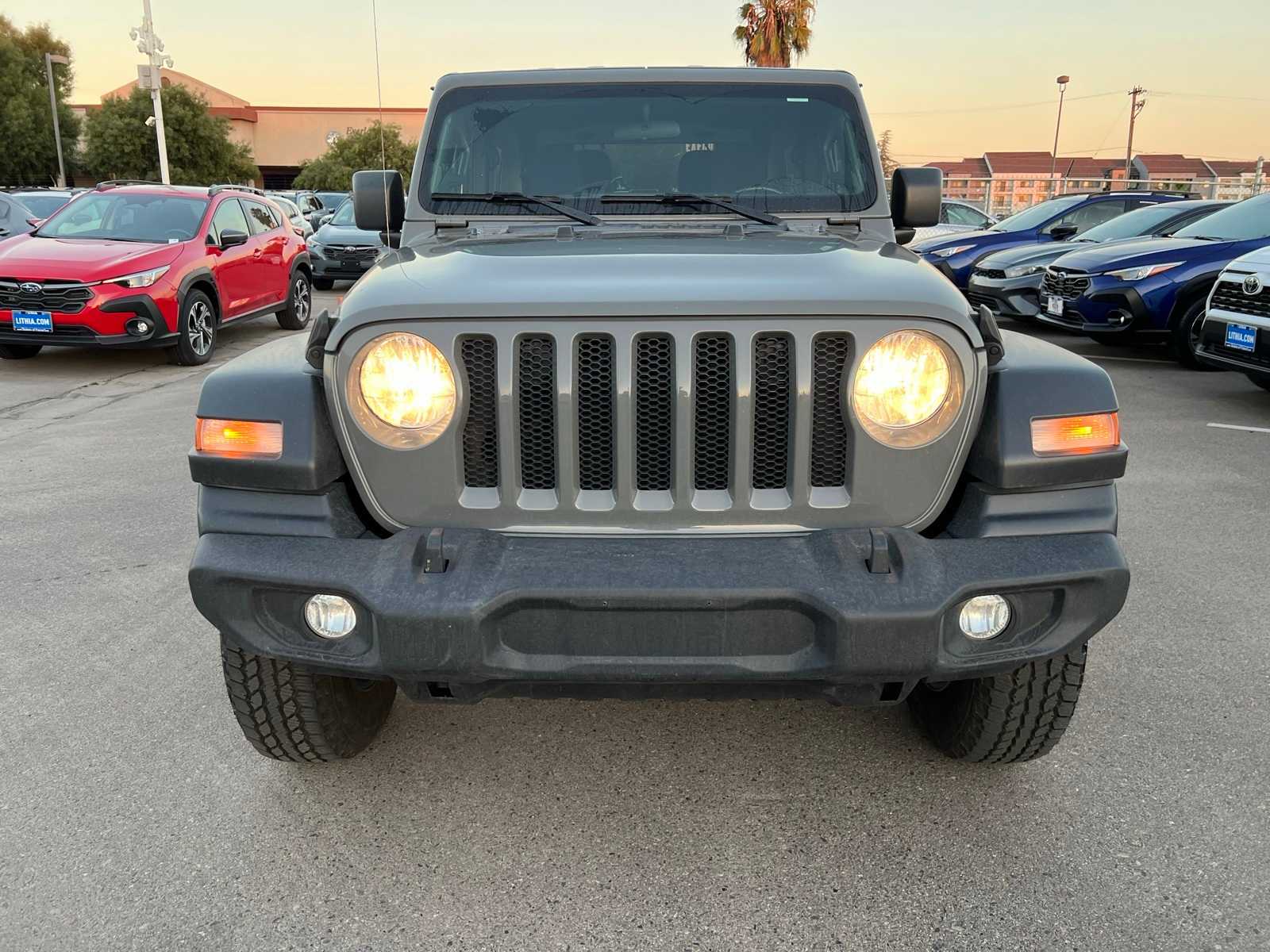 Thumbnail: 2020 Jeep Wrangler - 10