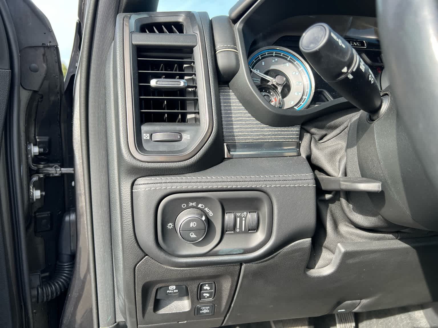 Thumbnail: 2021 RAM 1500 - 30