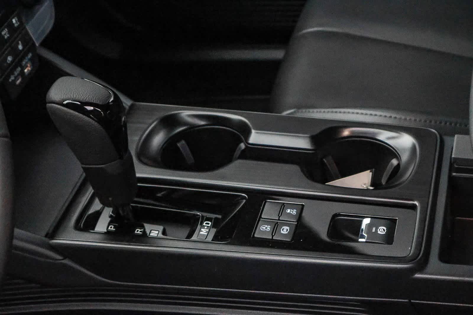 Thumbnail: 2026 Subaru Outback - 19