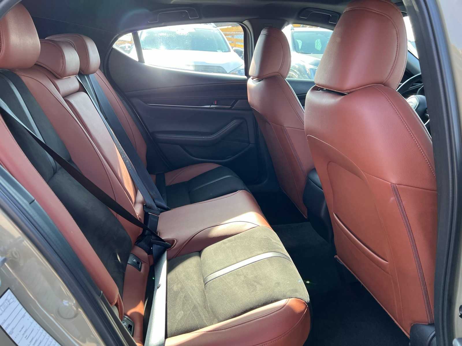 Thumbnail: 2024 Mazda Mazda3 - 24