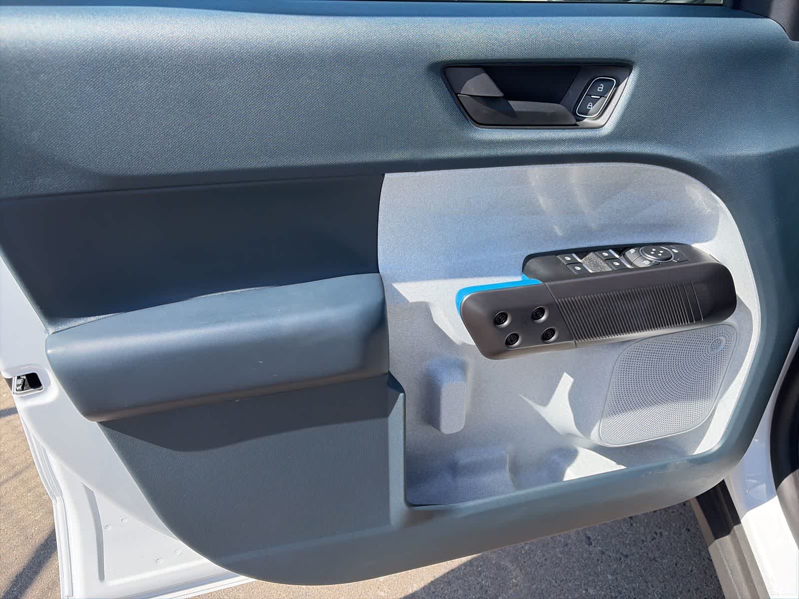 Thumbnail: 2025 Ford Maverick - 25