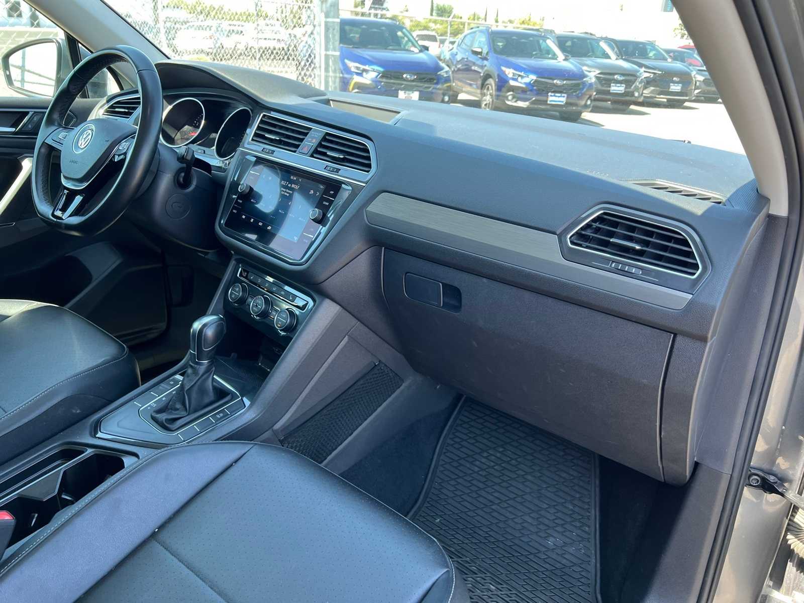 2018 Volkswagen Tiguan SE 26