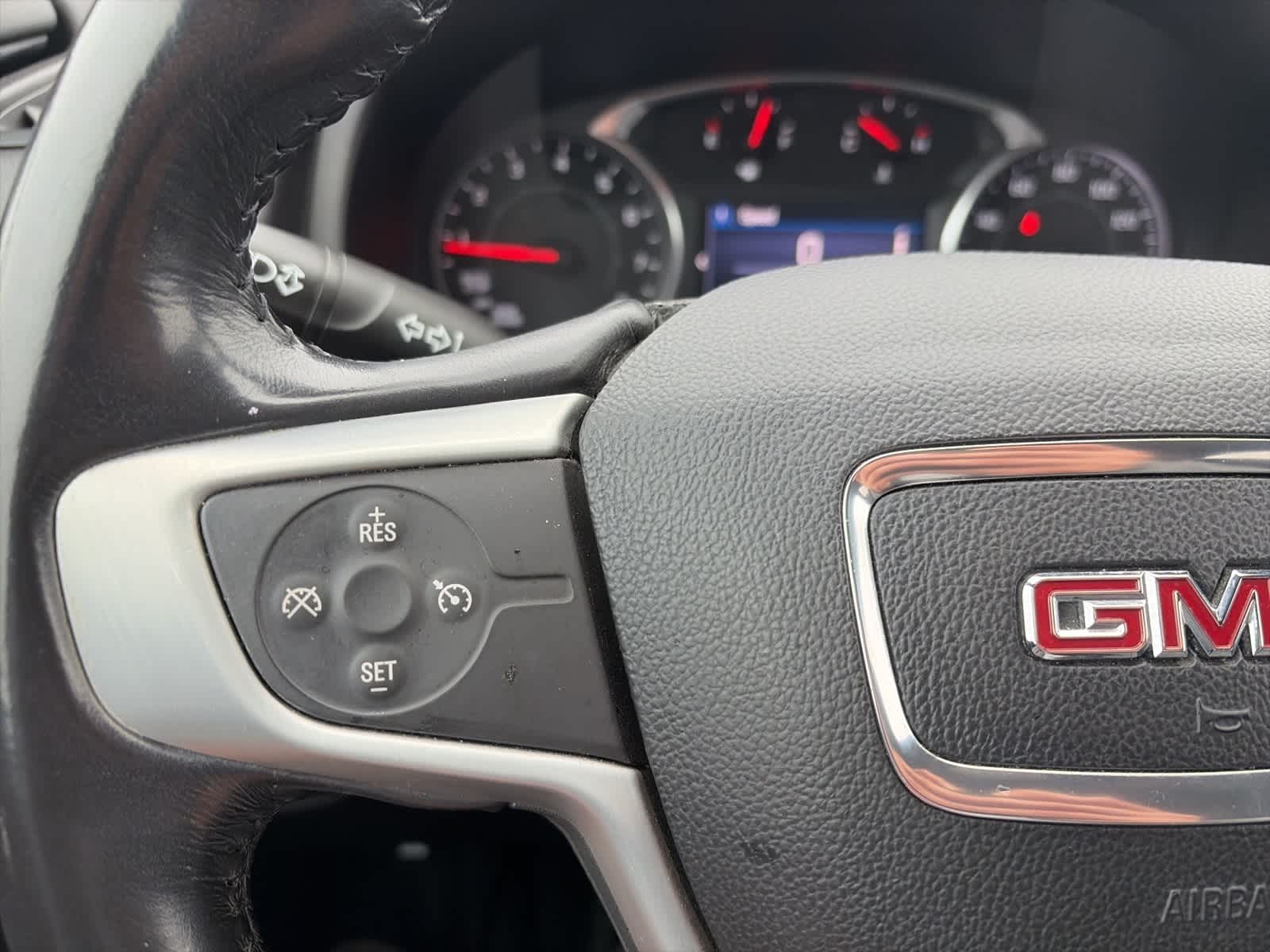 Thumbnail: 2019 GMC Terrain - 31