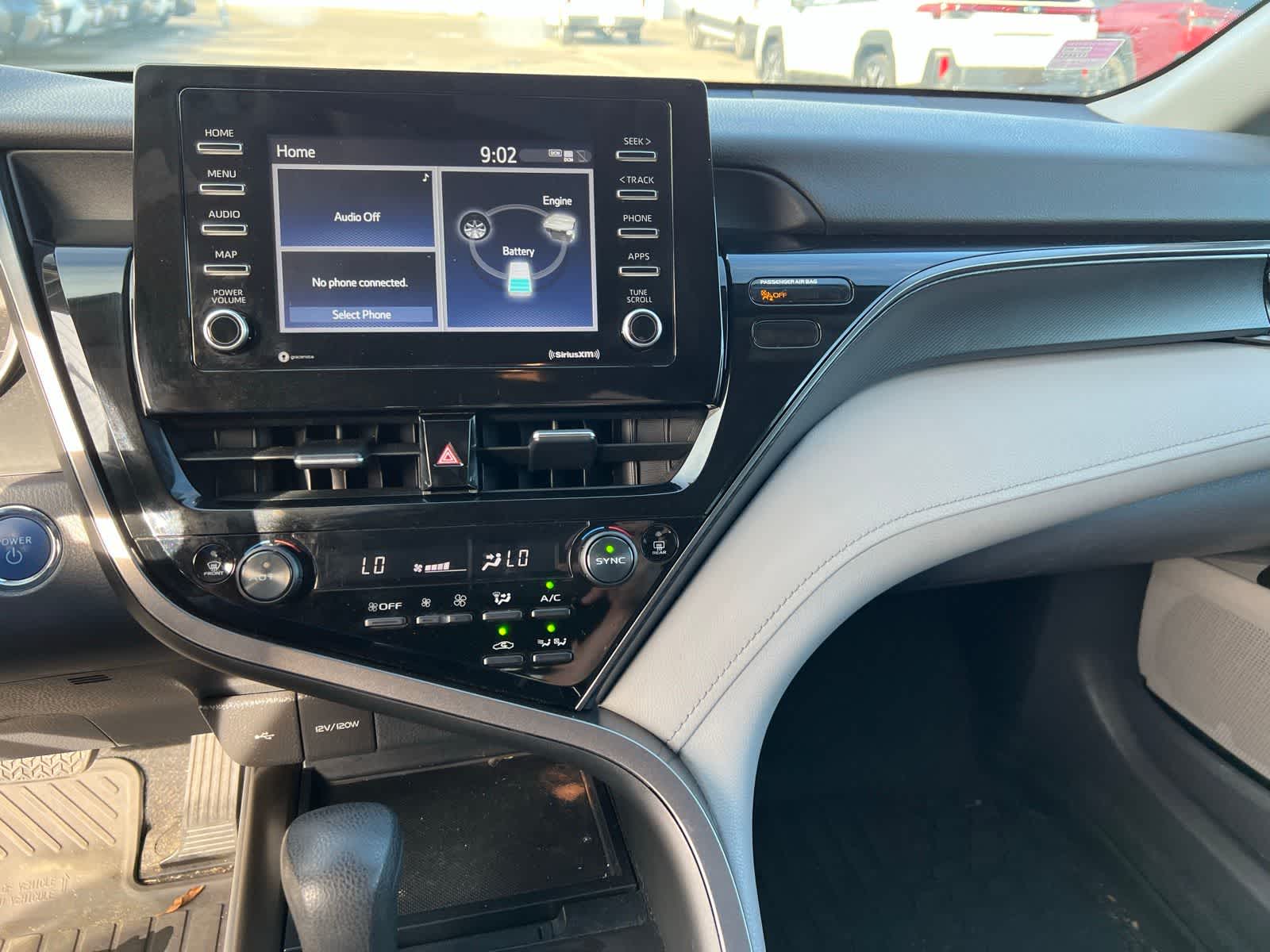 Thumbnail: 2022 Toyota Camry - 30