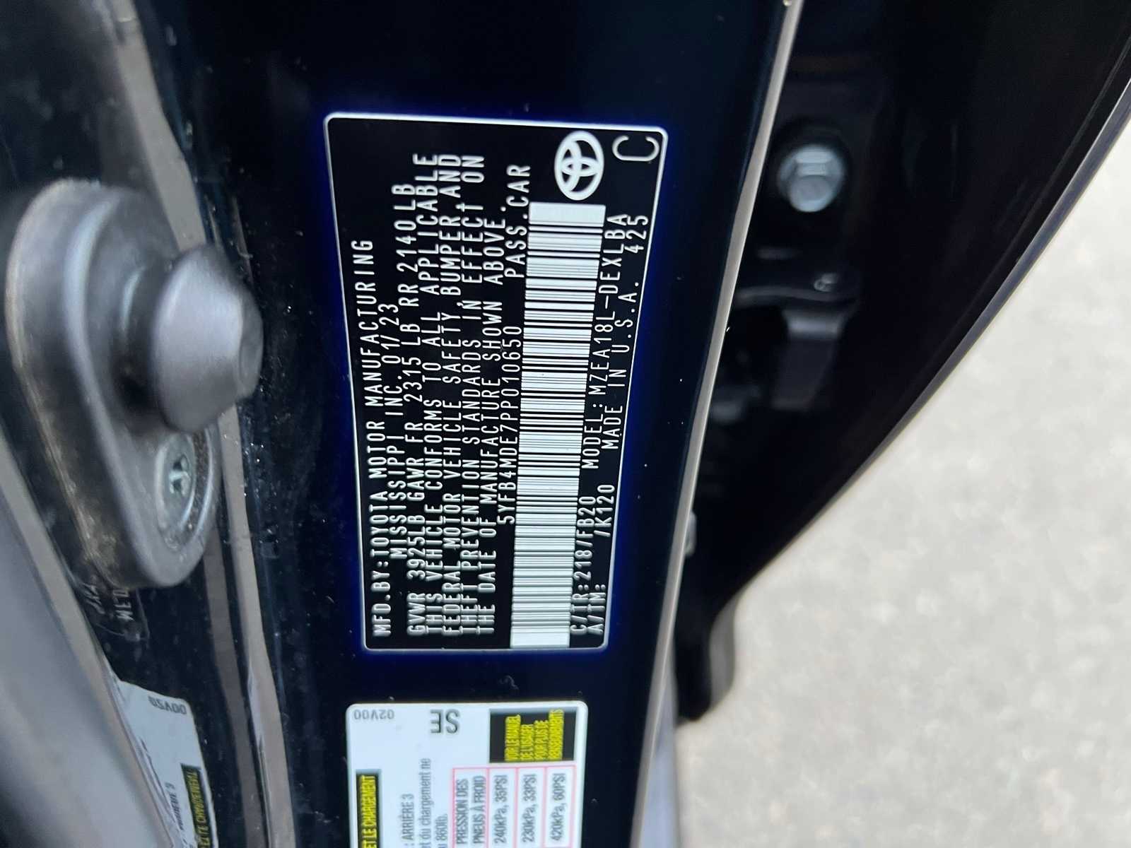 Thumbnail: 2023 Toyota Corolla - 46