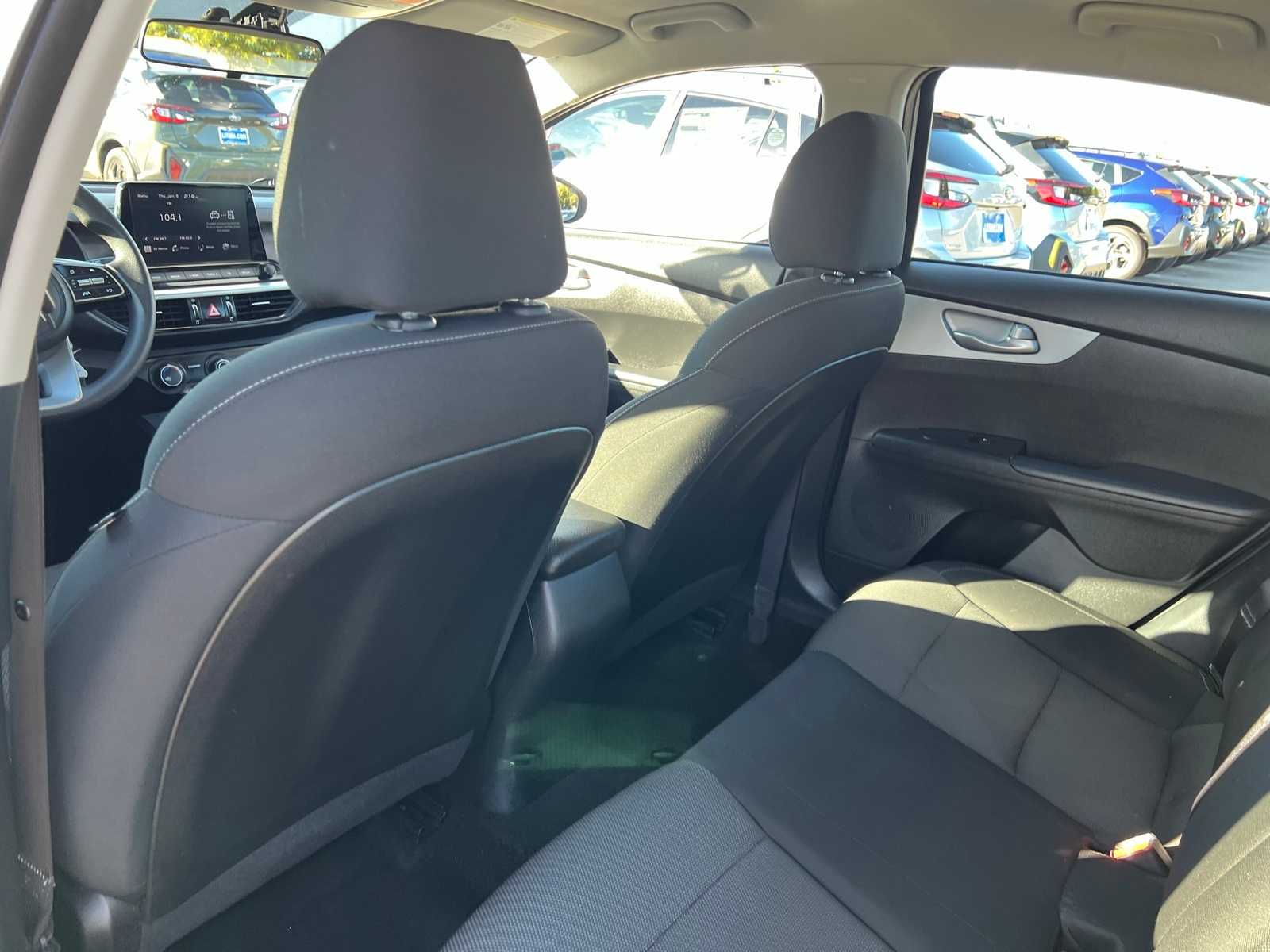 Thumbnail: 2023 Kia Forte - 17