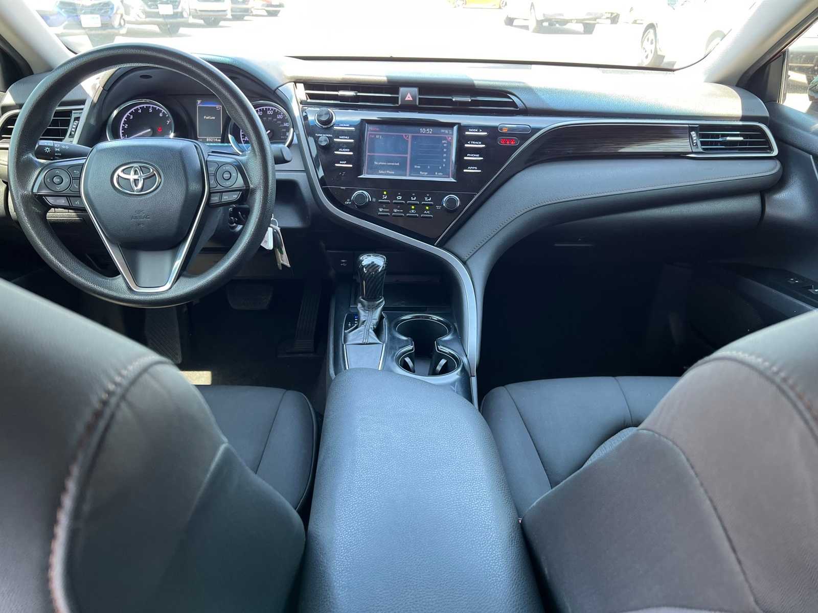 Thumbnail: 2019 Toyota Camry - 27