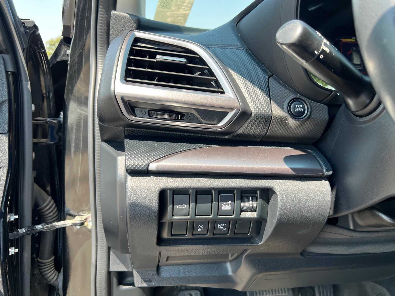 Thumbnail: 2020 Subaru Forester - 29