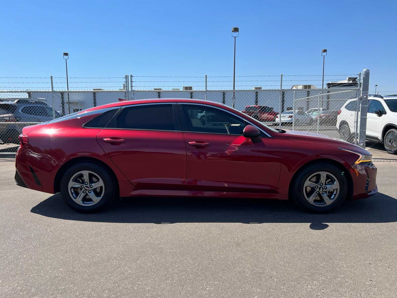 Thumbnail: 2021 Kia K5 - 10