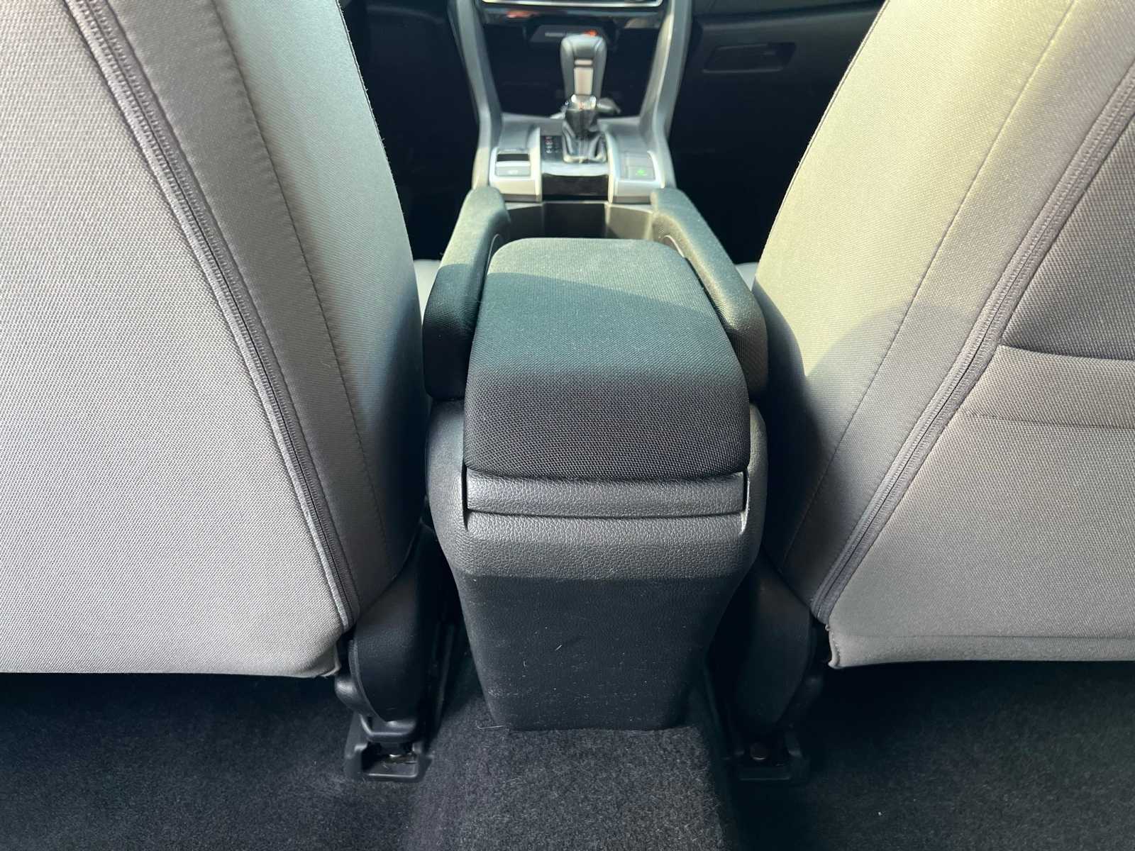 Thumbnail: 2016 Honda Civic - 28