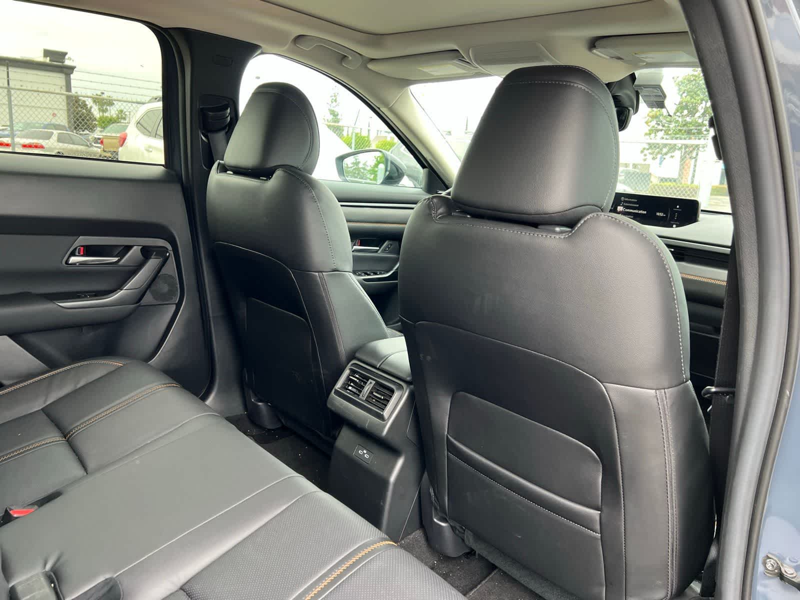 Thumbnail: 2025 Mazda CX-50 - 22