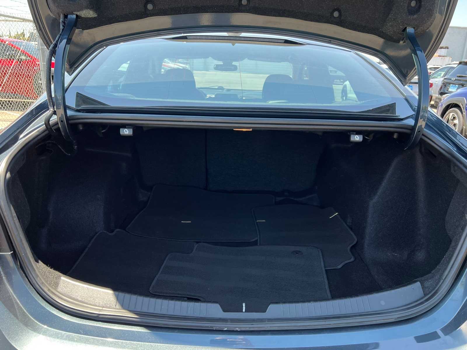 Thumbnail: 2020 Chevrolet Malibu - 7