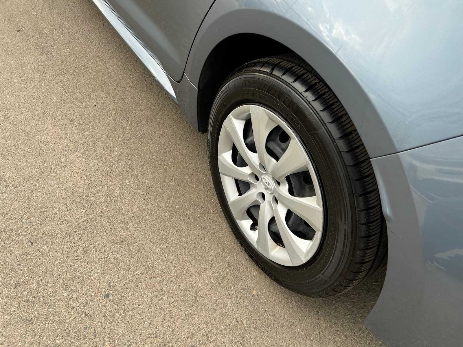 Thumbnail: 2022 Toyota Corolla - 17