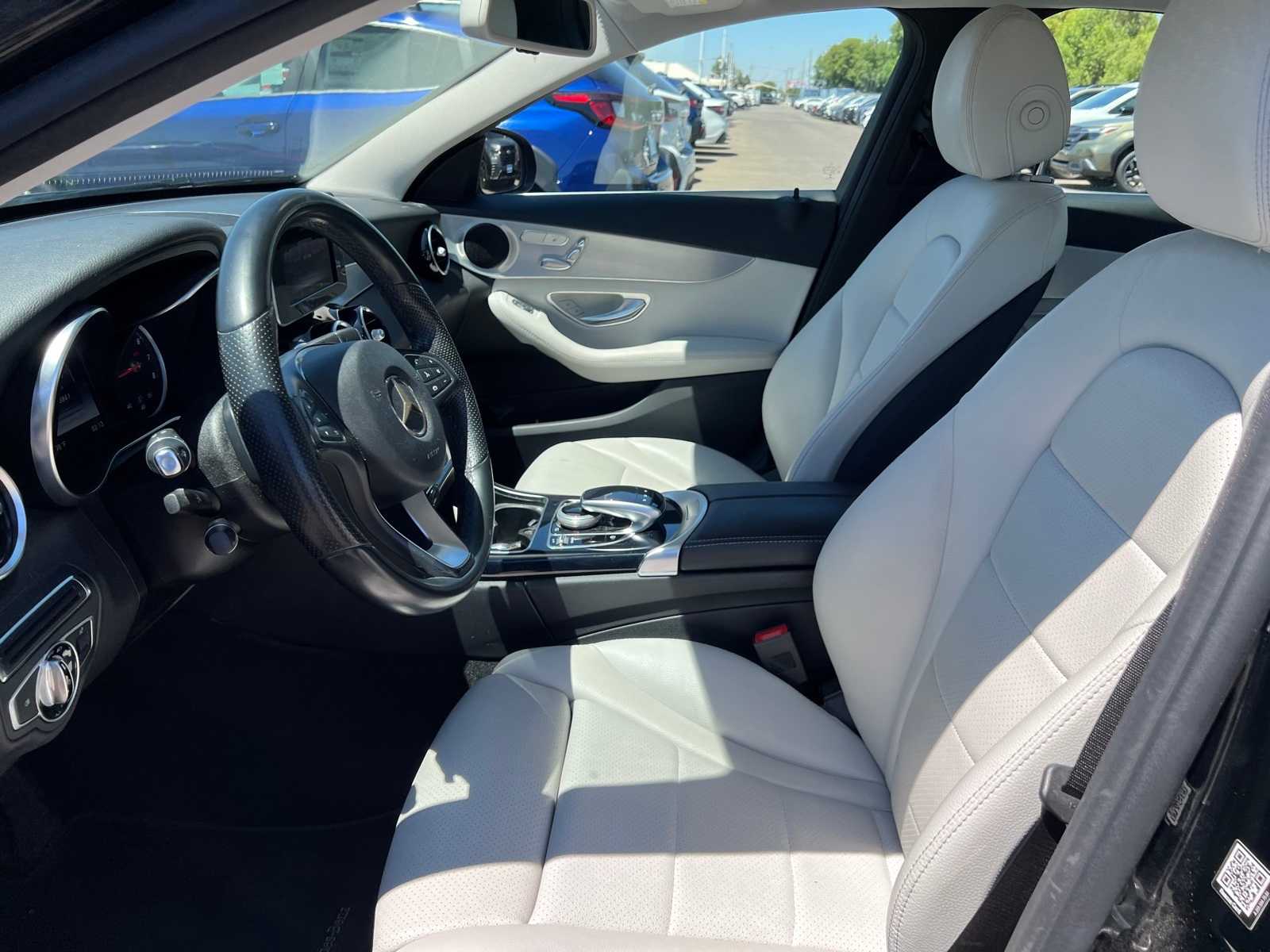 Thumbnail: 2016 Mercedes-Benz C-Class - 13