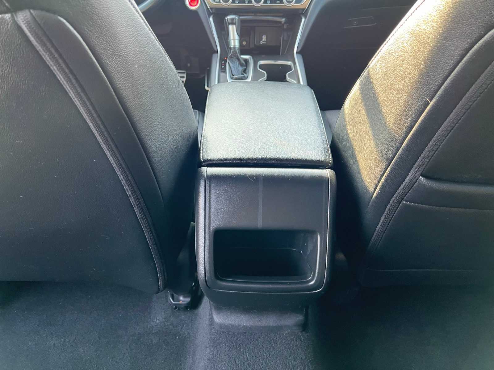 Thumbnail: 2019 Honda Accord - 32