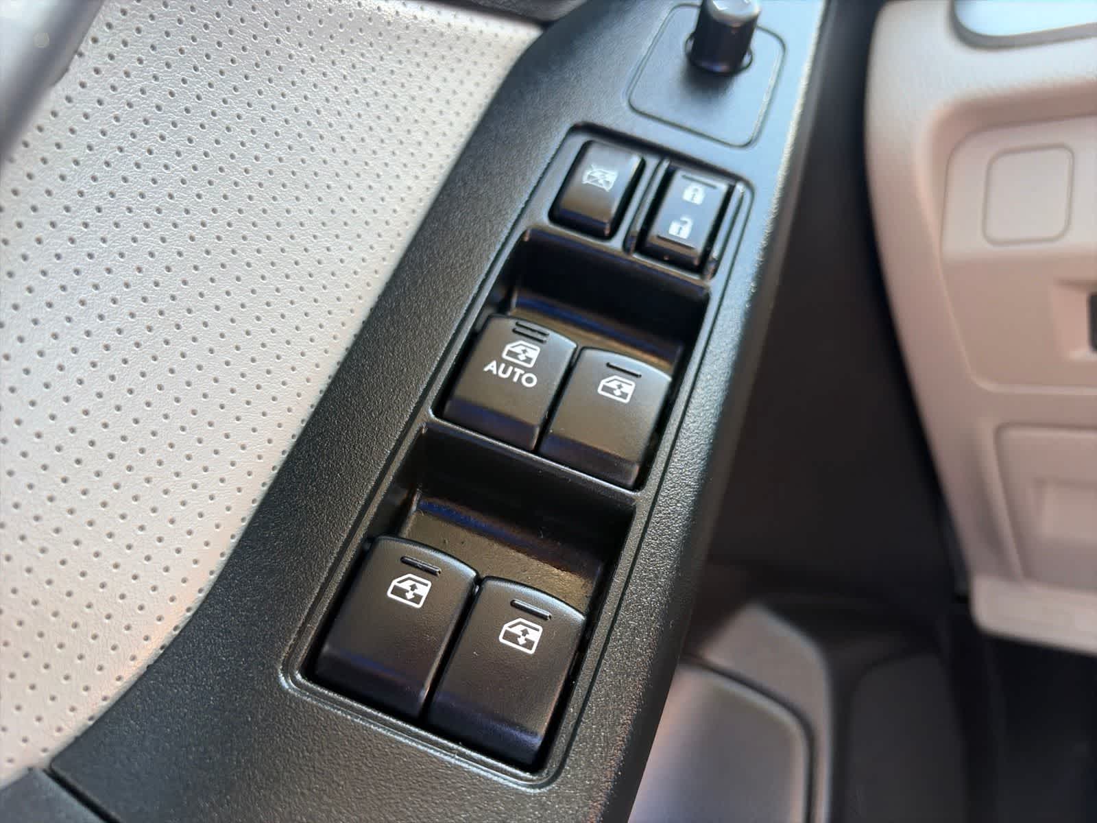 Thumbnail: 2015 Subaru Forester - 31
