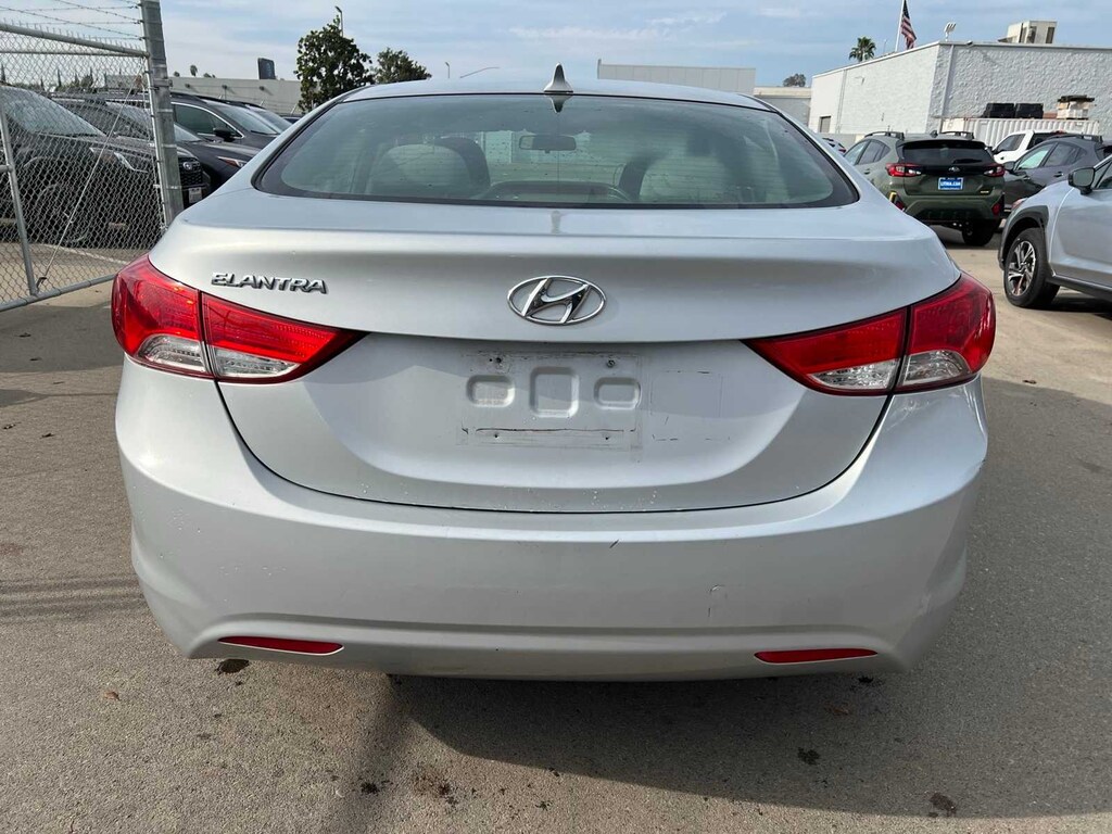 Used 2012 Hyundai Elantra GLS Sedan