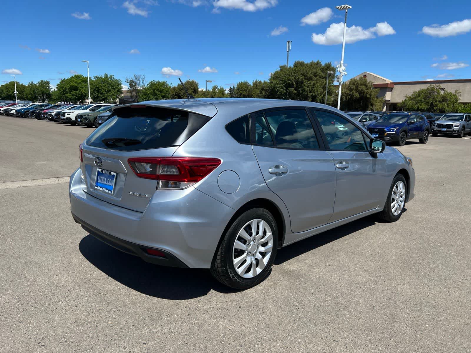 Thumbnail: 2022 Subaru Impreza - 9