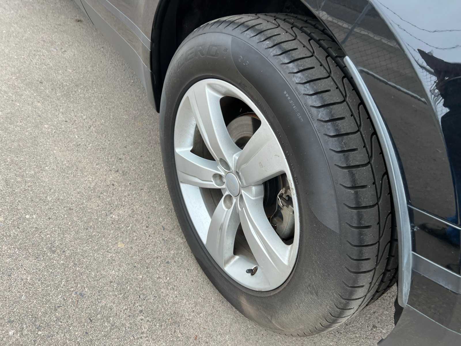 Thumbnail: 2020 Land Rover Range Rover Velar - 17