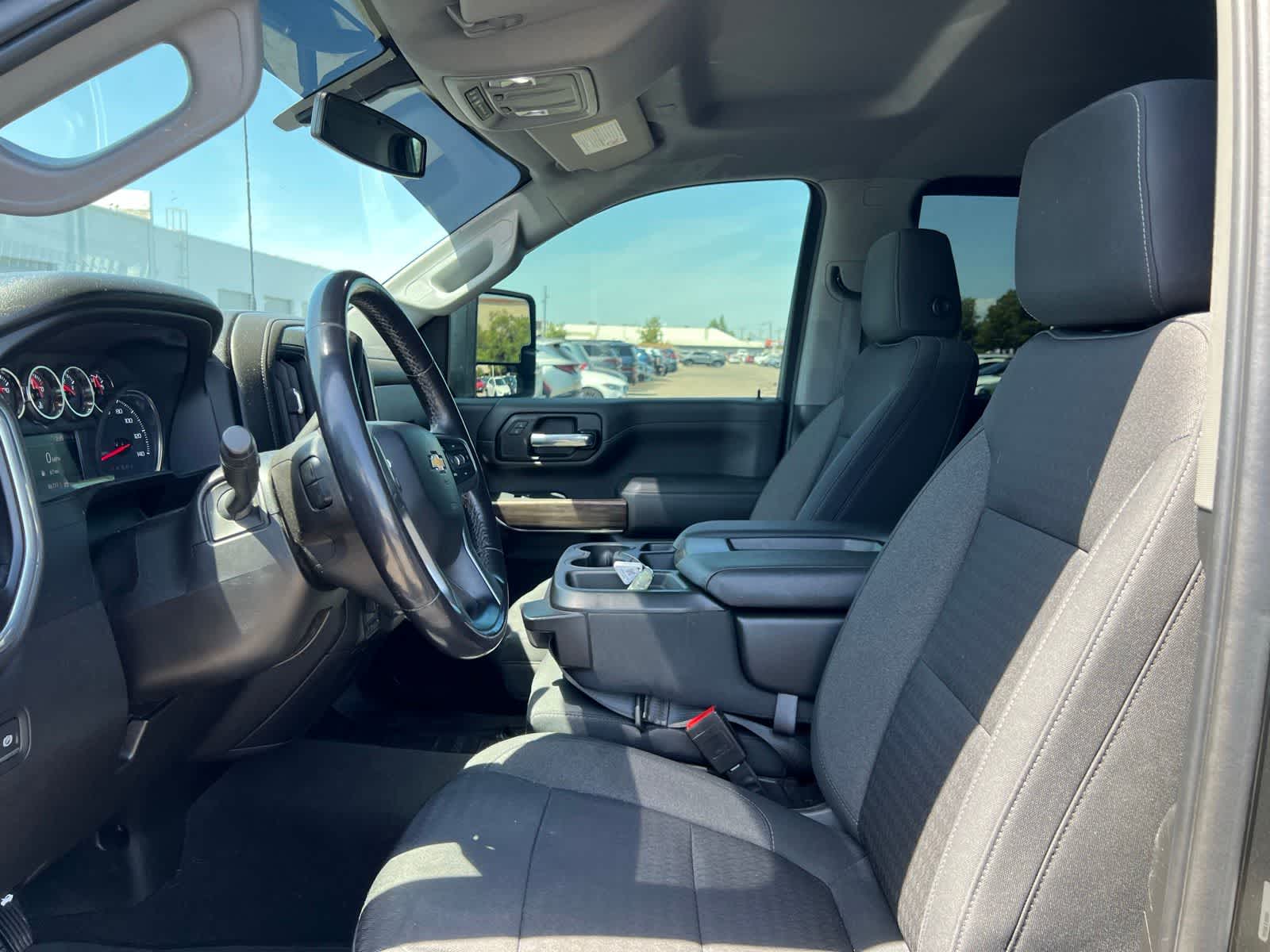 Thumbnail: 2022 Chevrolet Silverado 3500 - 15