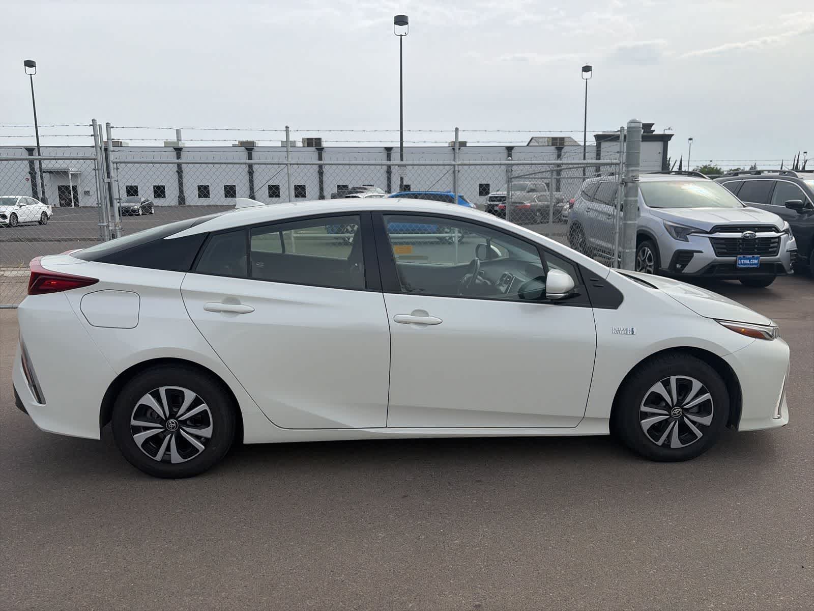 Thumbnail: 2018 Toyota Prius Prime - 13