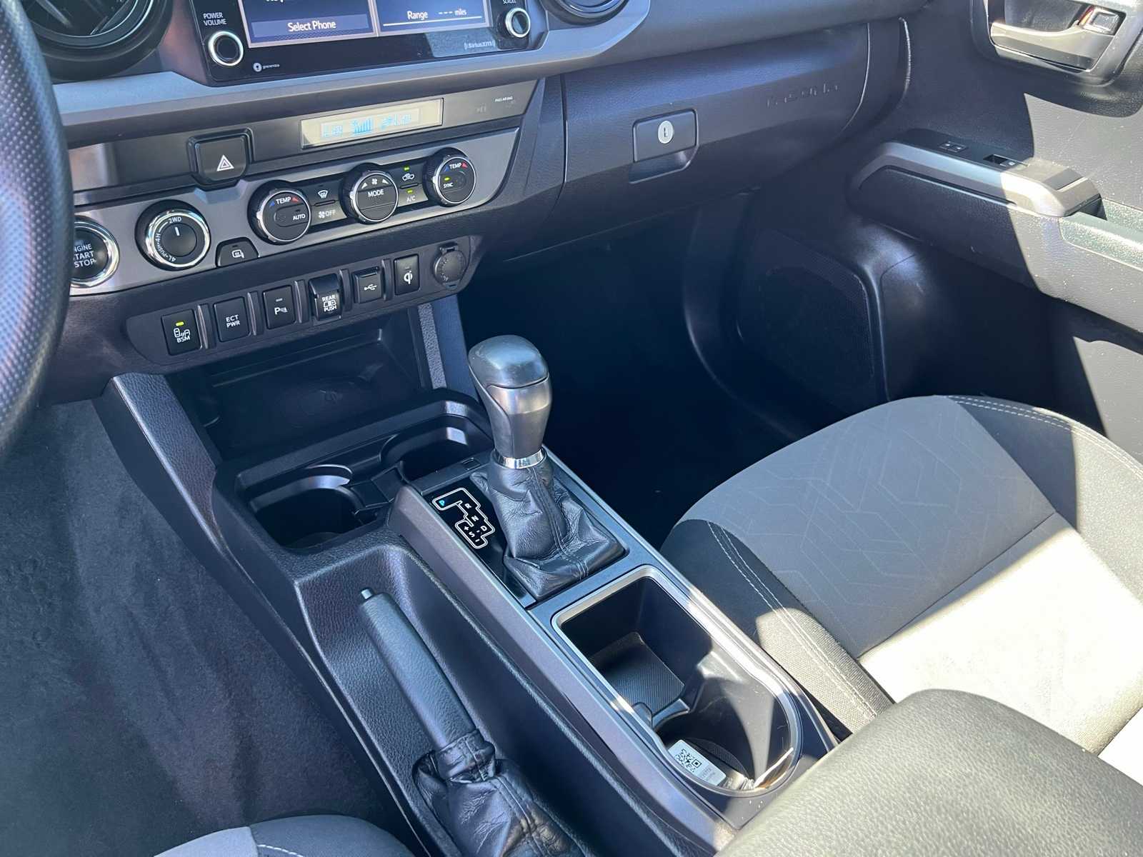 Thumbnail: 2021 Toyota Tacoma - 41