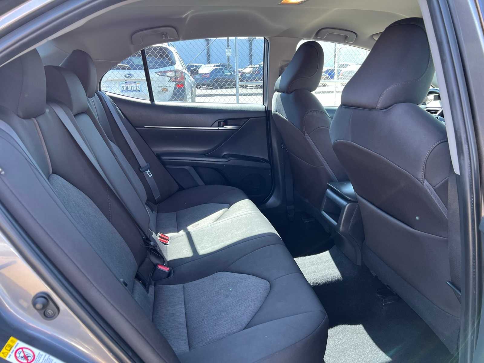 Thumbnail: 2018 Toyota Camry - 22