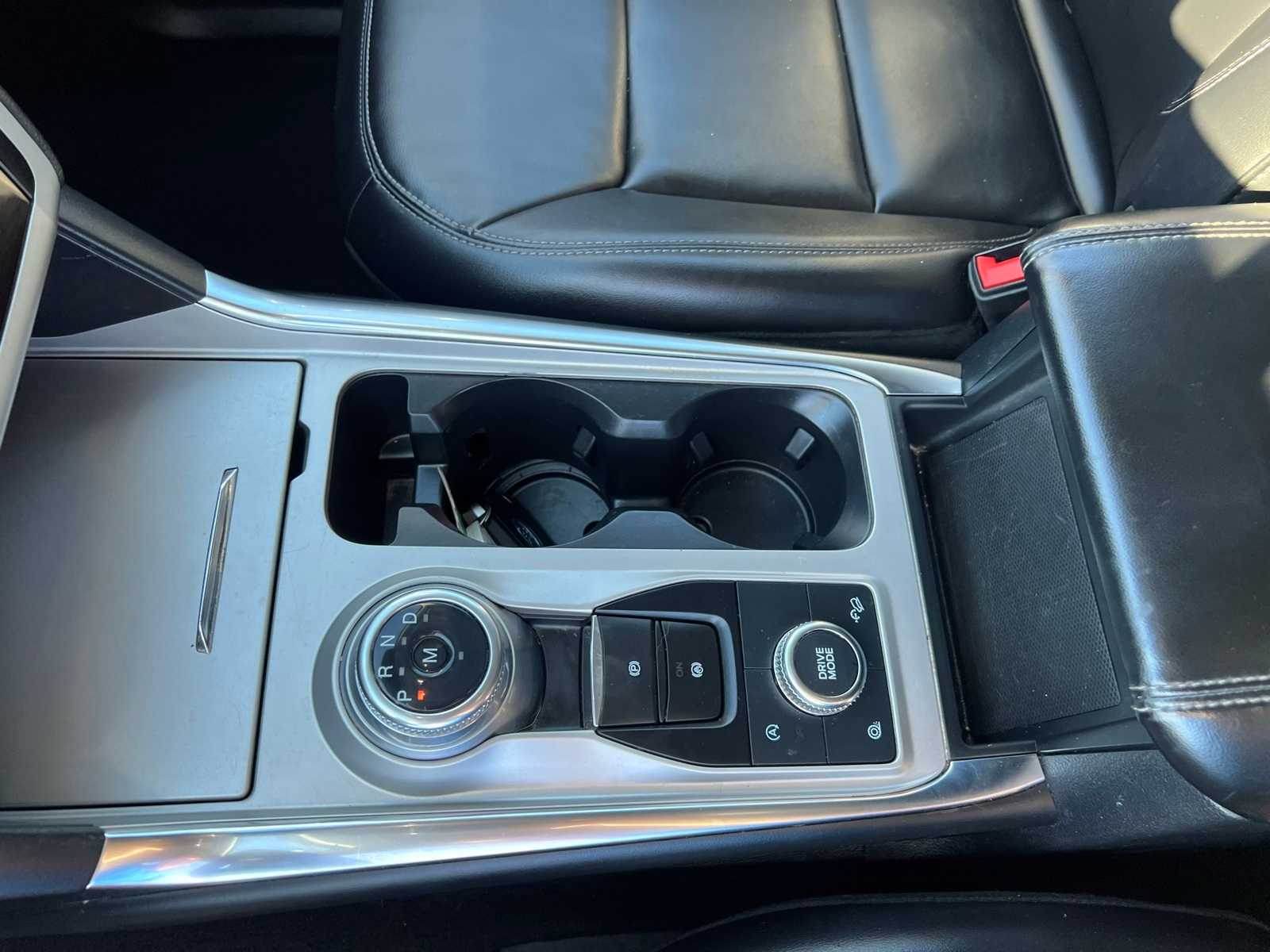 Thumbnail: 2021 Ford Explorer - 39