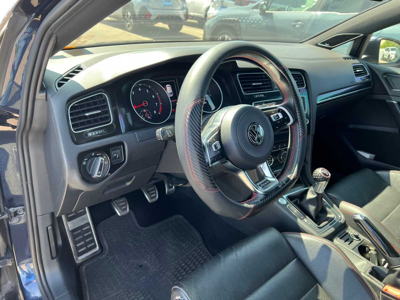 2017 Volkswagen Golf GTI Autobahn 12