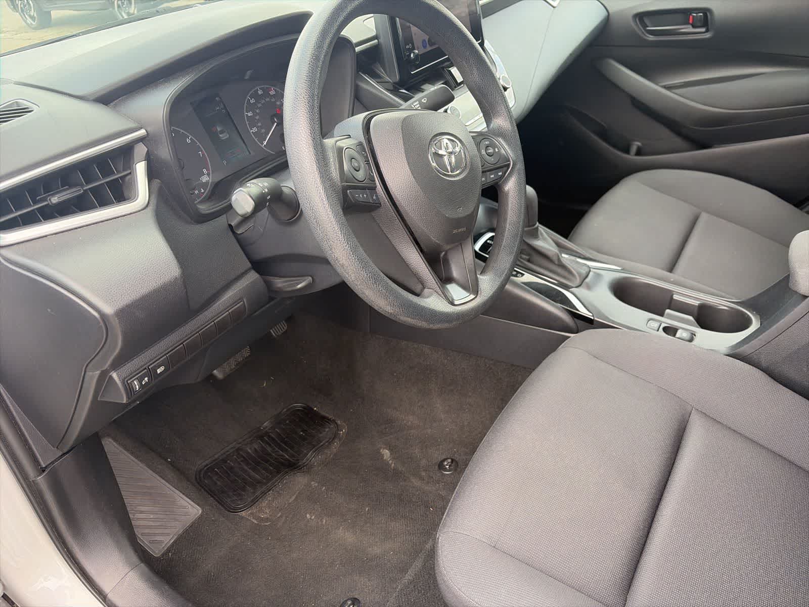 Thumbnail: 2023 Toyota Corolla - 28