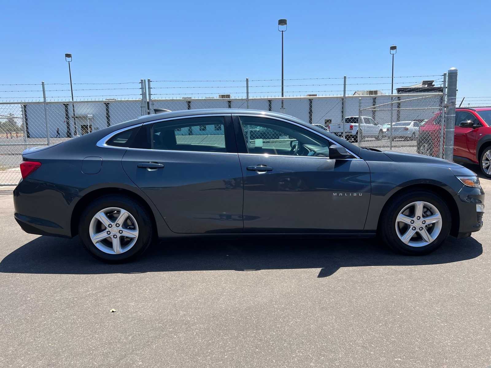 Thumbnail: 2020 Chevrolet Malibu - 9