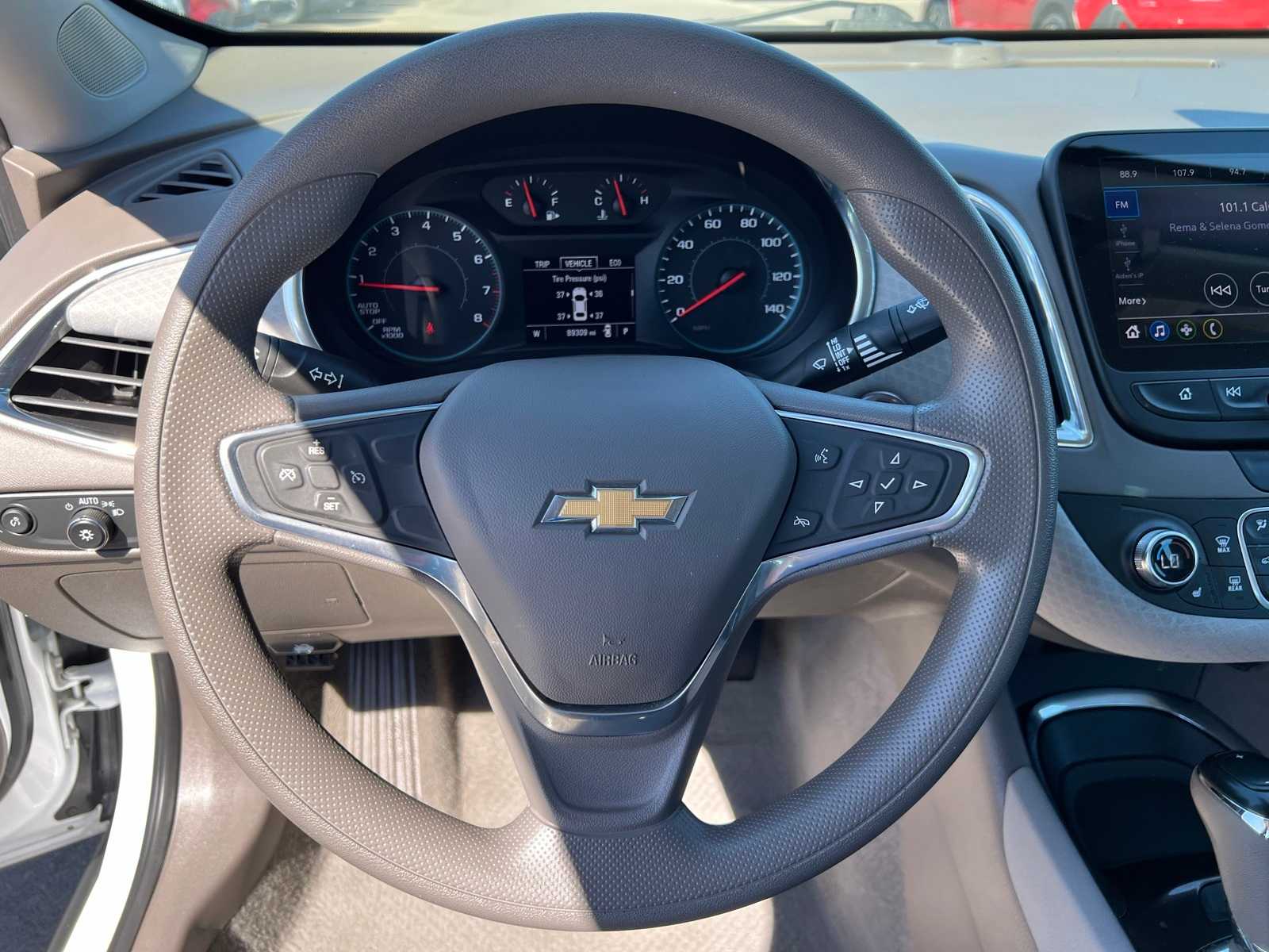 Thumbnail: 2019 Chevrolet Malibu - 29