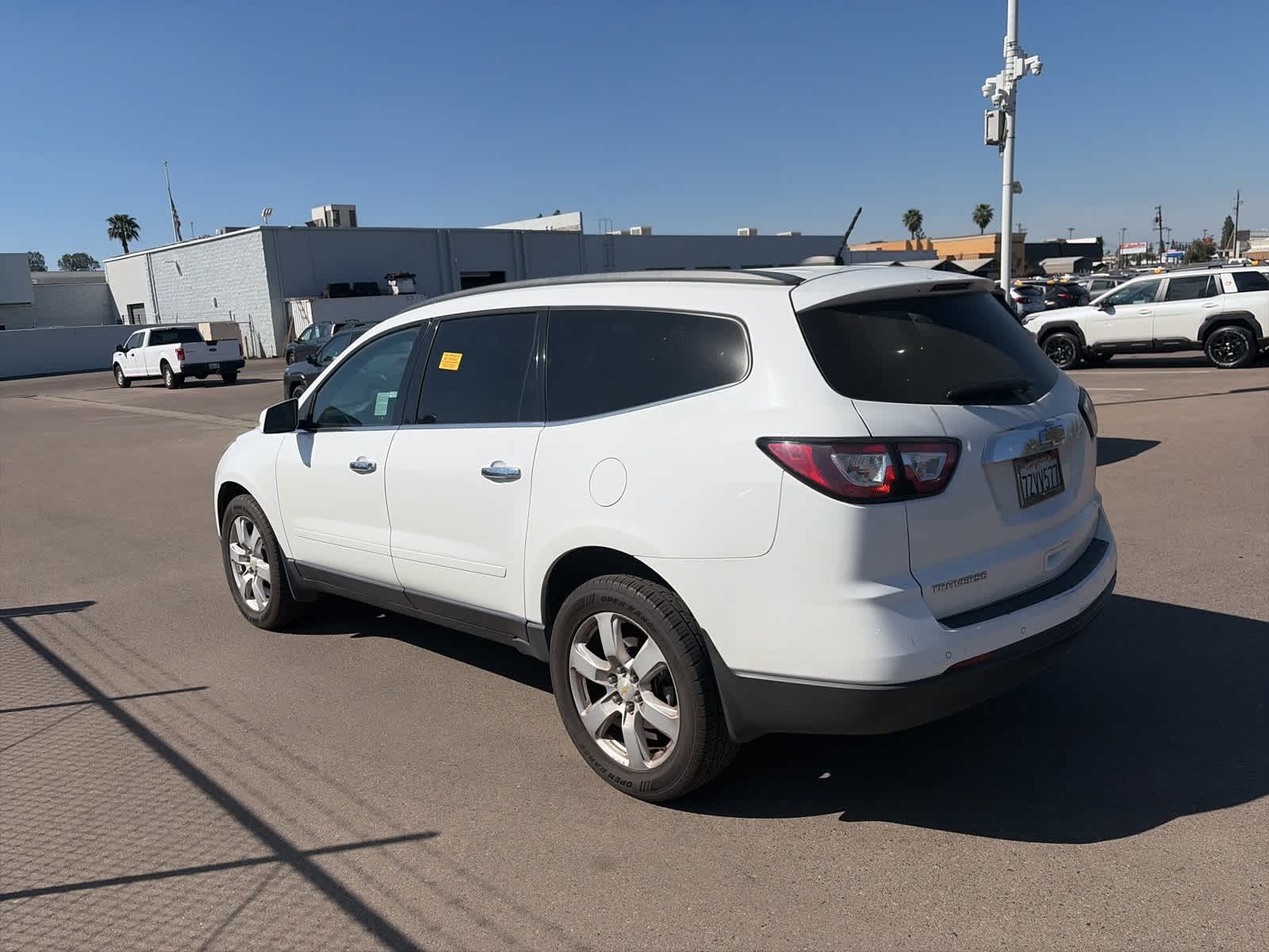 Thumbnail: 2017 Chevrolet Traverse - 18