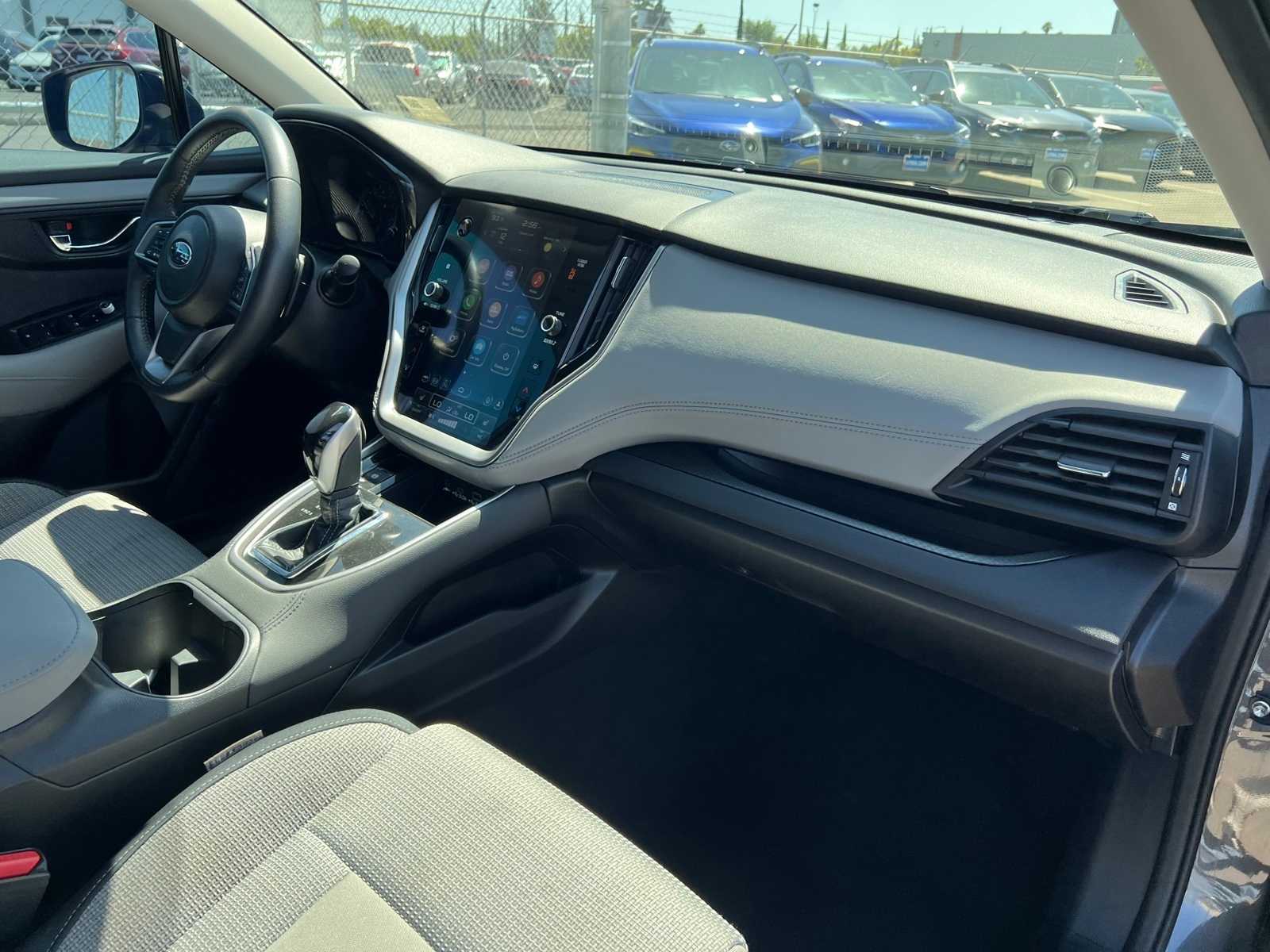 2023 Subaru Outback Premium 26