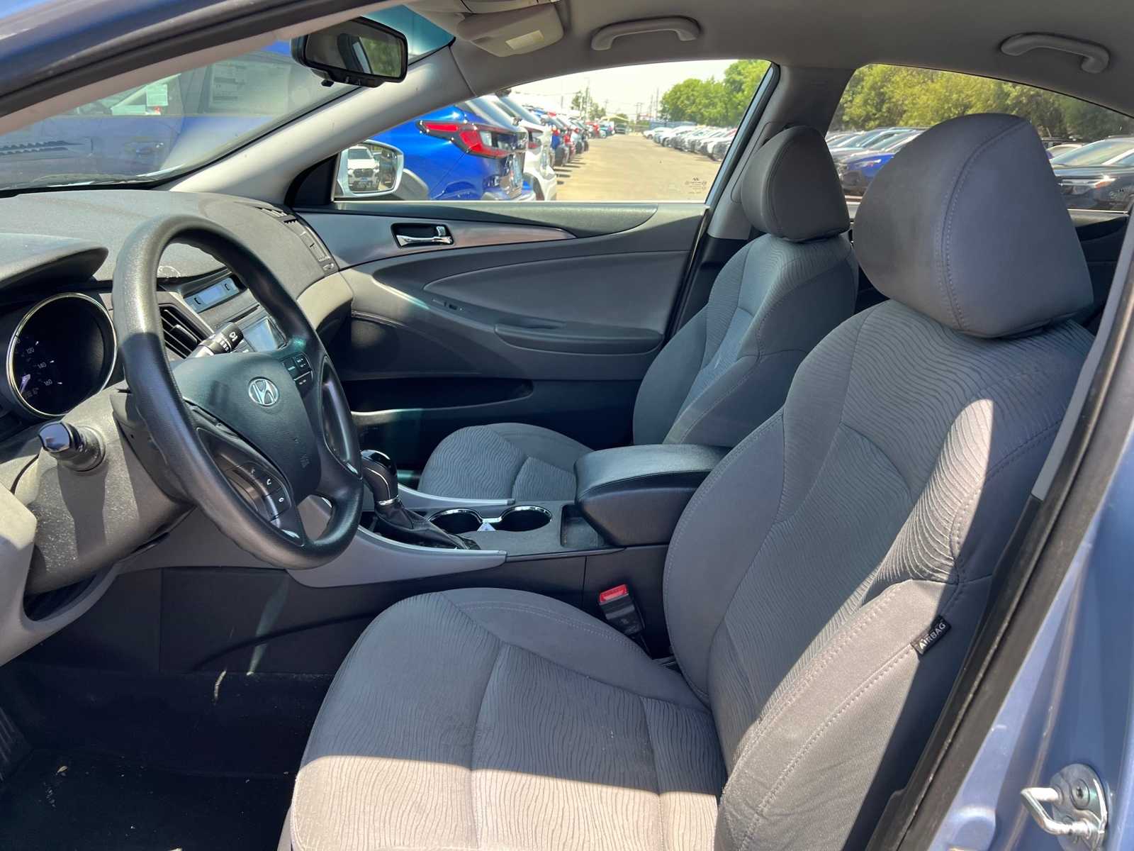 Thumbnail: 2012 Hyundai Sonata - 15
