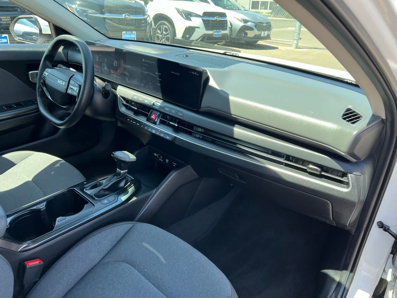 Thumbnail: 2025 Kia K4 - 24