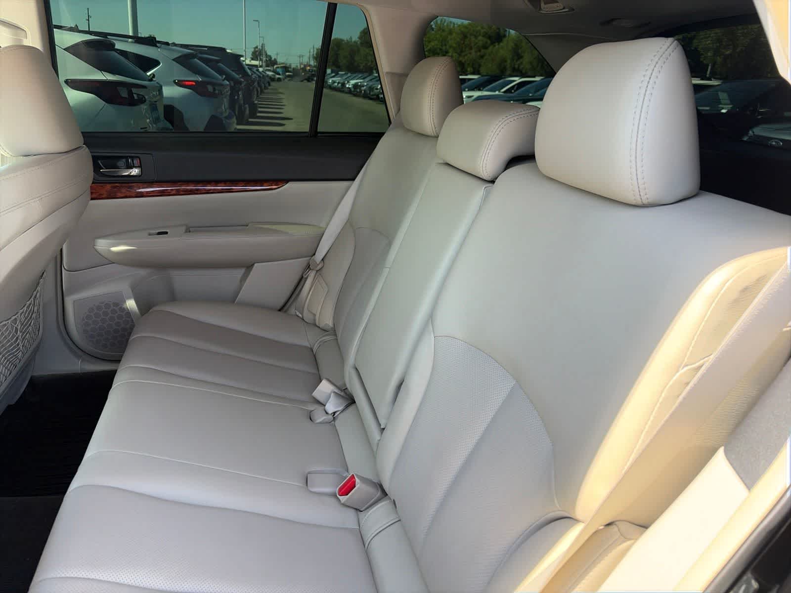 Thumbnail: 2012 Subaru Outback - 21