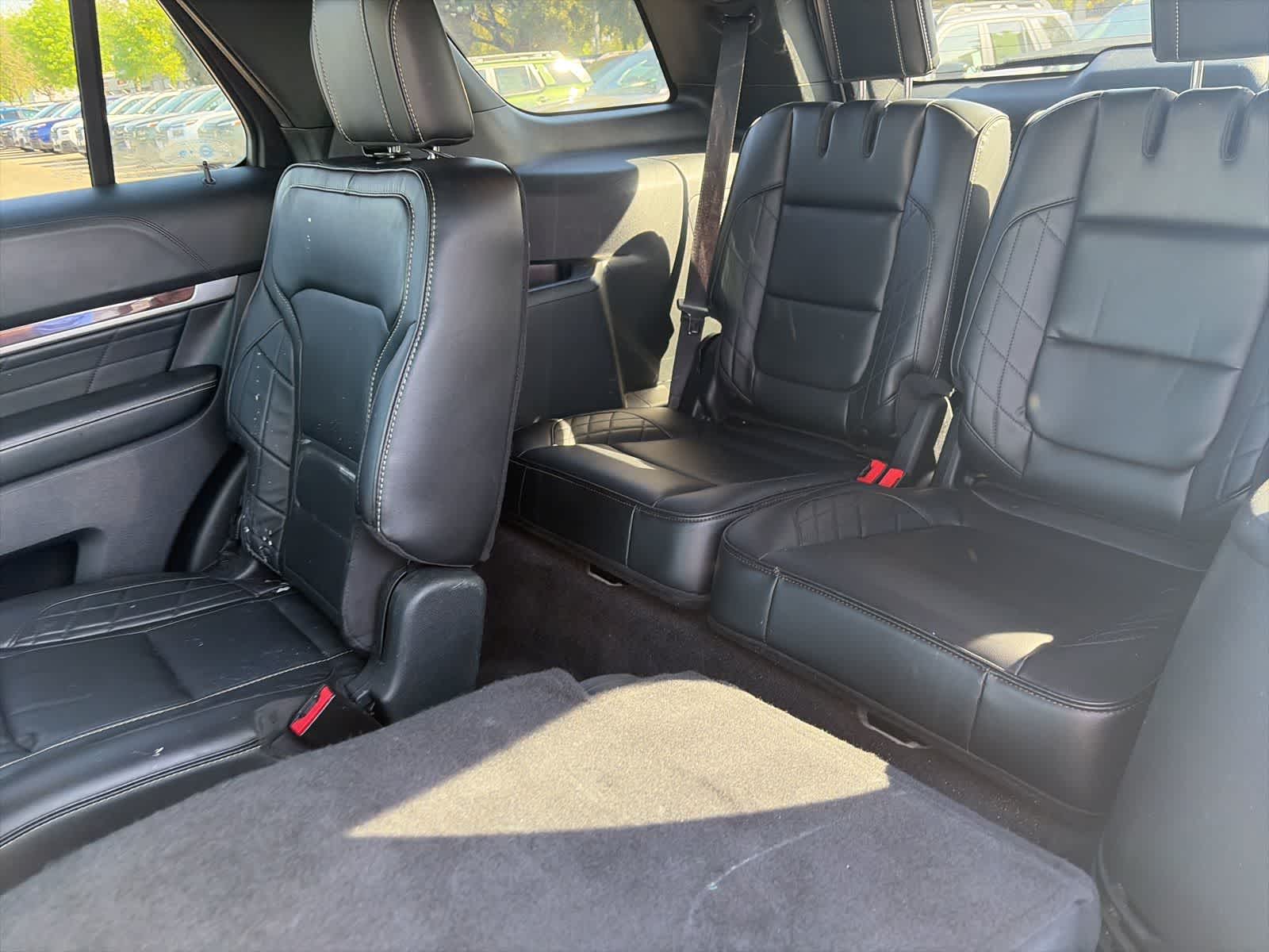 Thumbnail: 2018 Ford Explorer - 24