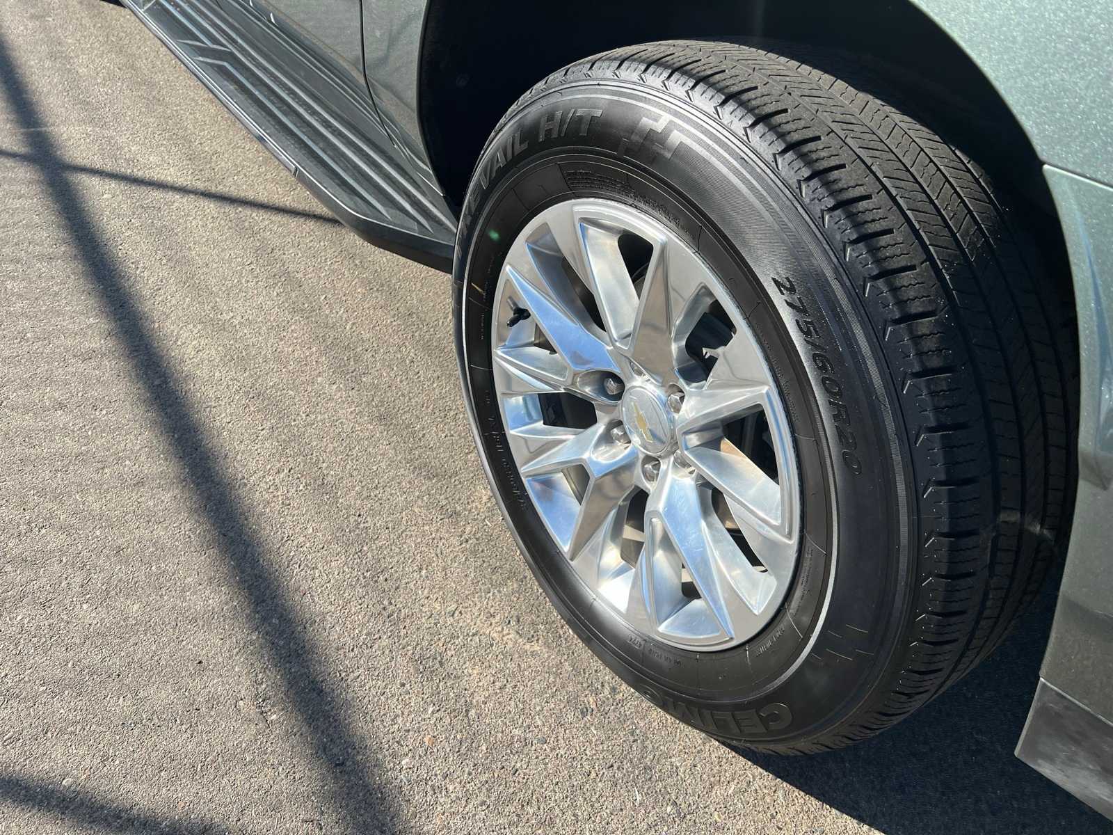 Thumbnail: 2023 Chevrolet Suburban - 16