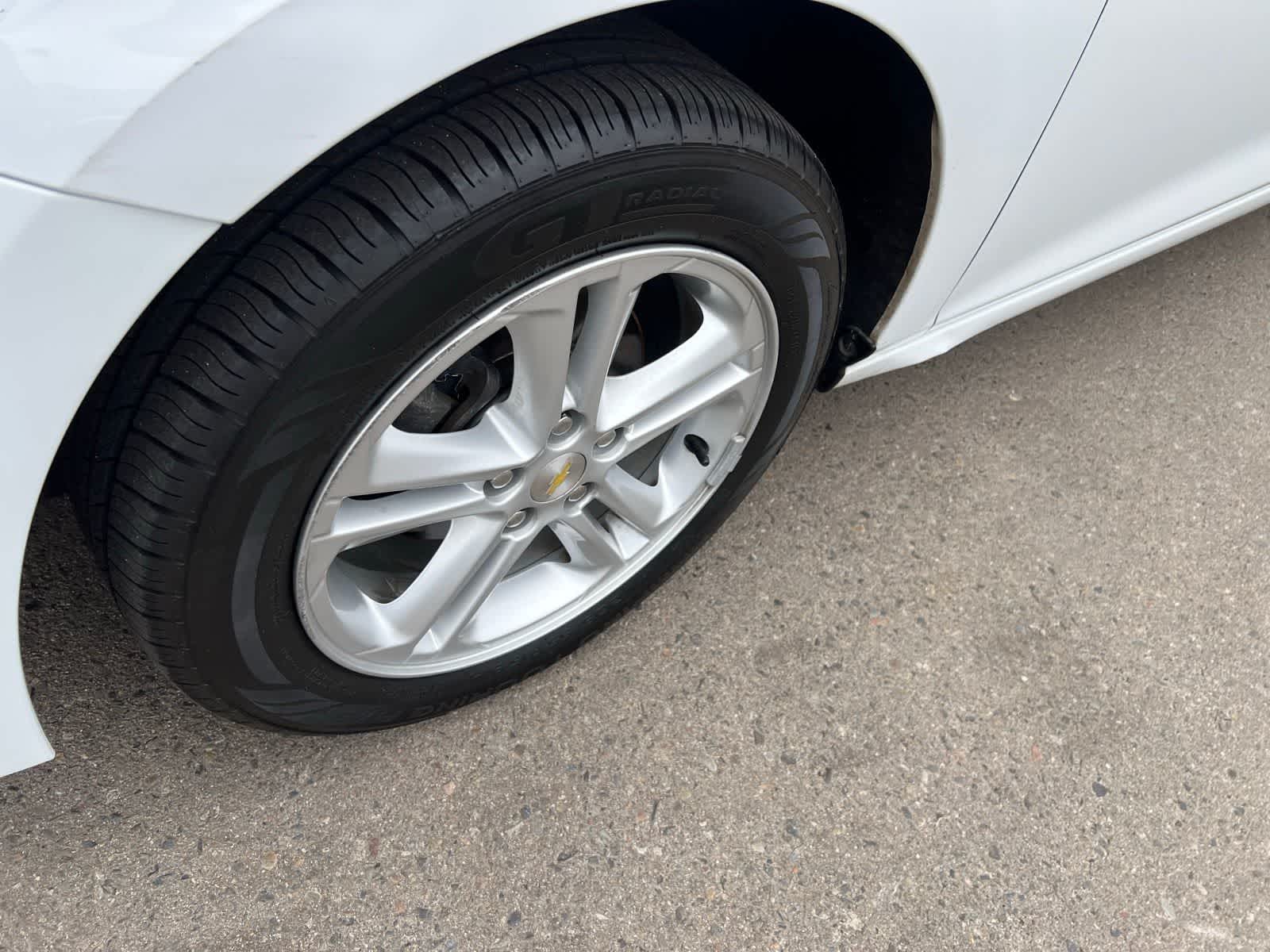 Thumbnail: 2016 Chevrolet Cruze - 13