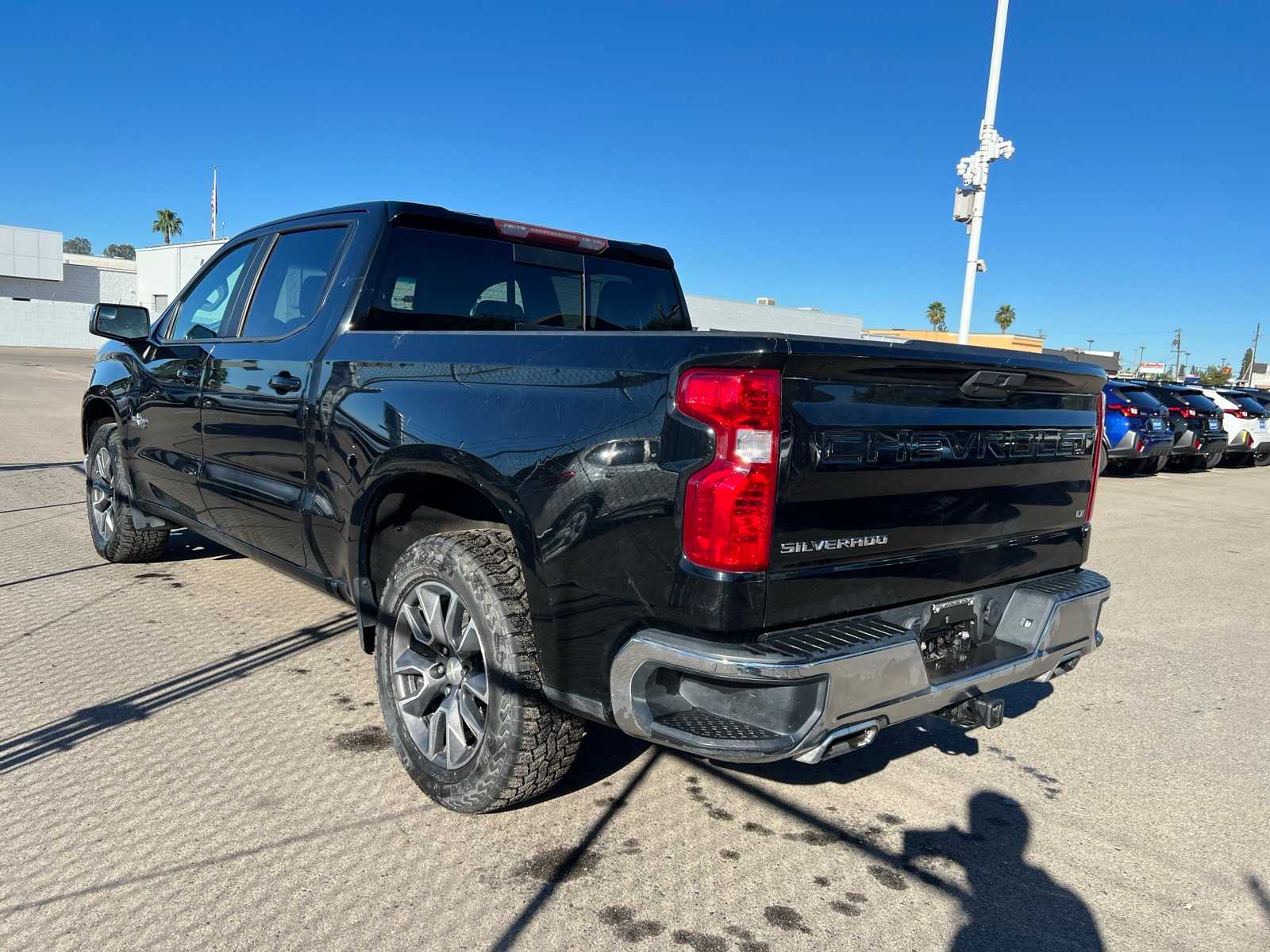 Thumbnail: 2020 Chevrolet Silverado 1500 - 3