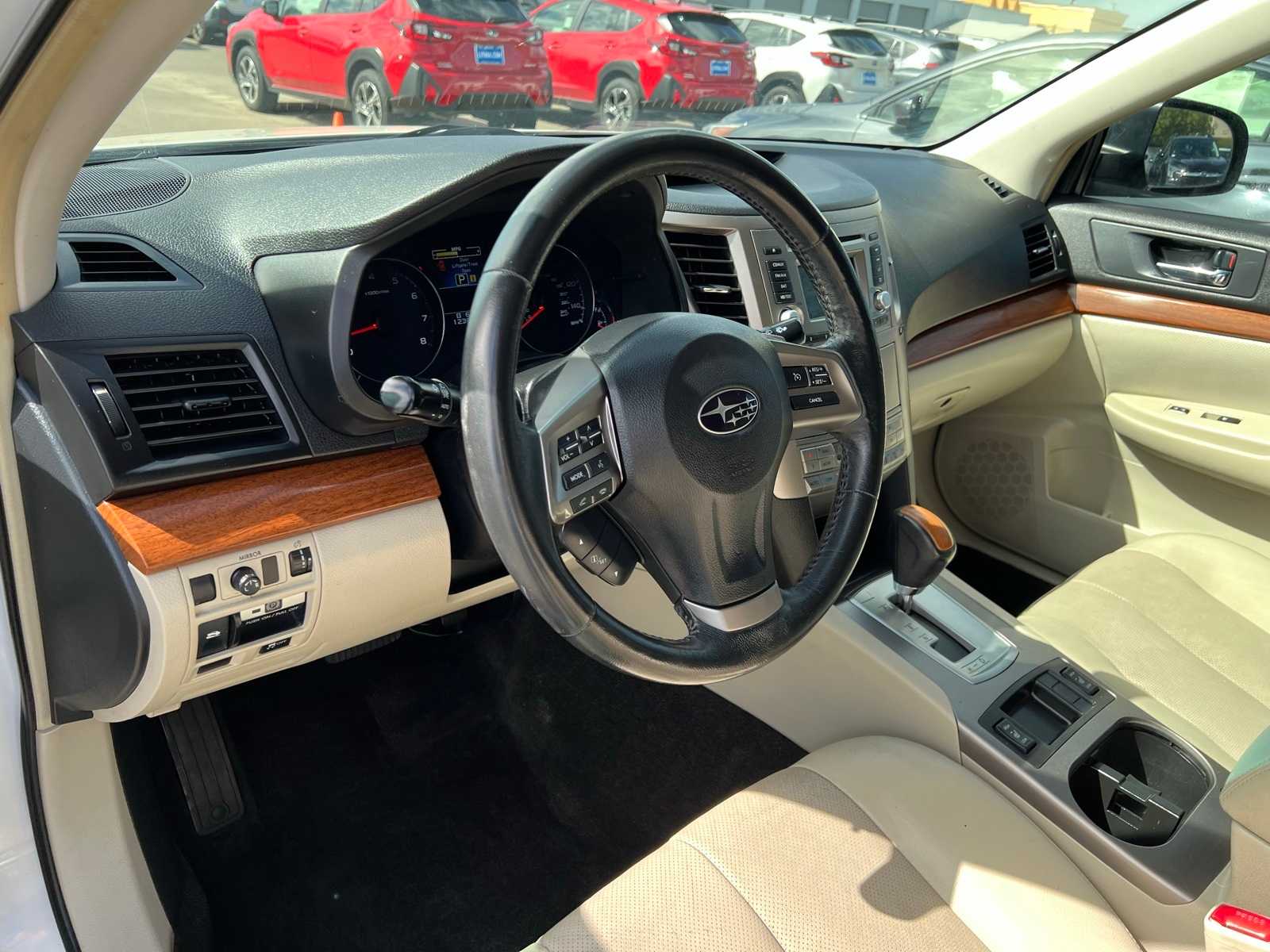 Thumbnail: 2014 Subaru Outback - 14