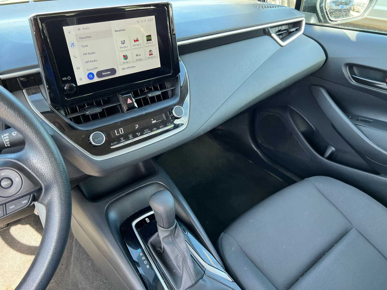 Thumbnail: 2024 Toyota Corolla - 32