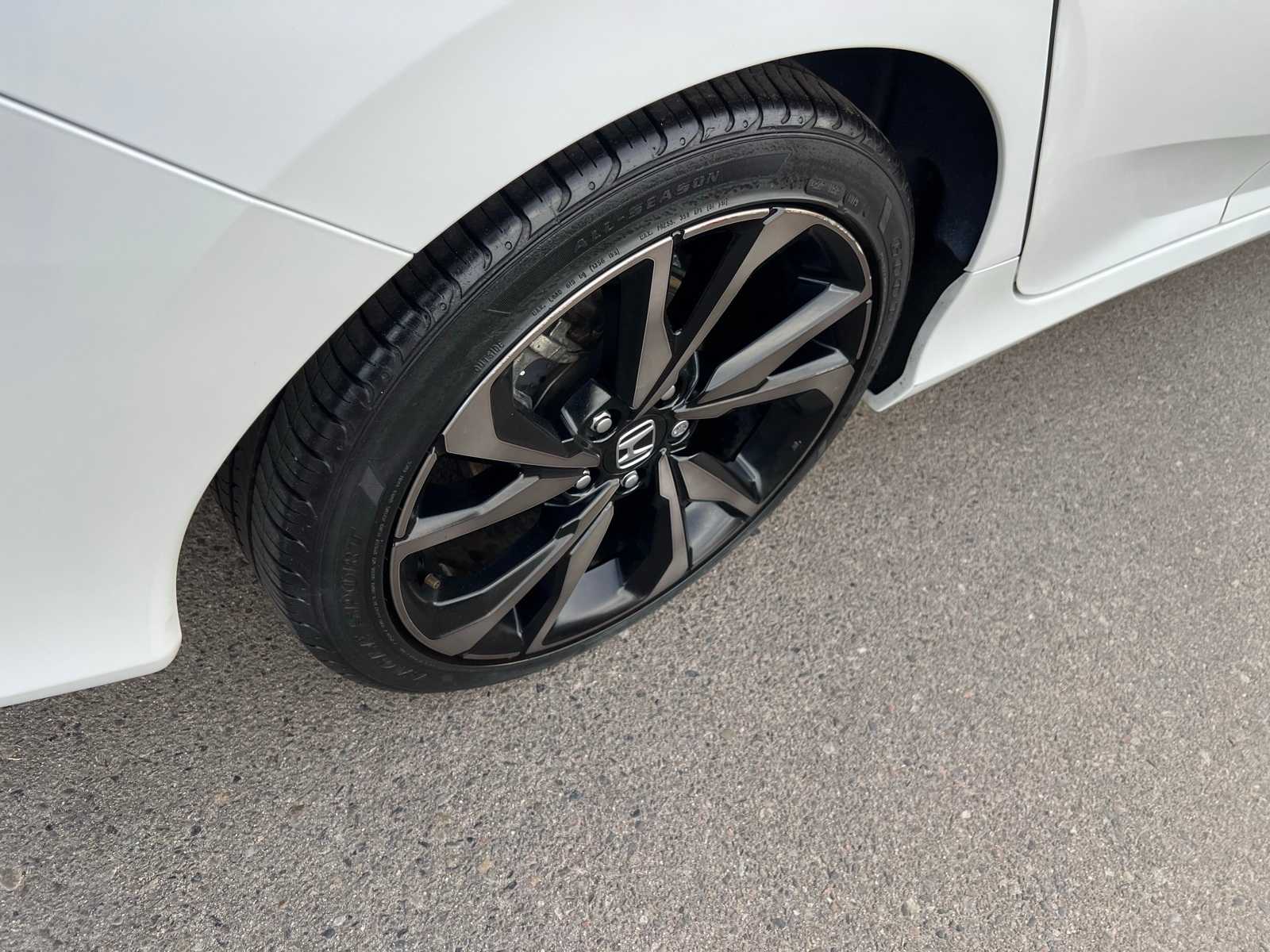 Thumbnail: 2019 Honda Civic - 21